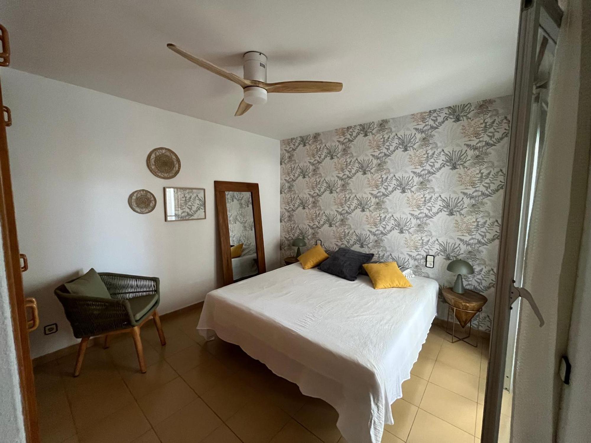 Moderno Apartamento Vacacional Deltebre Ngoại thất bức ảnh