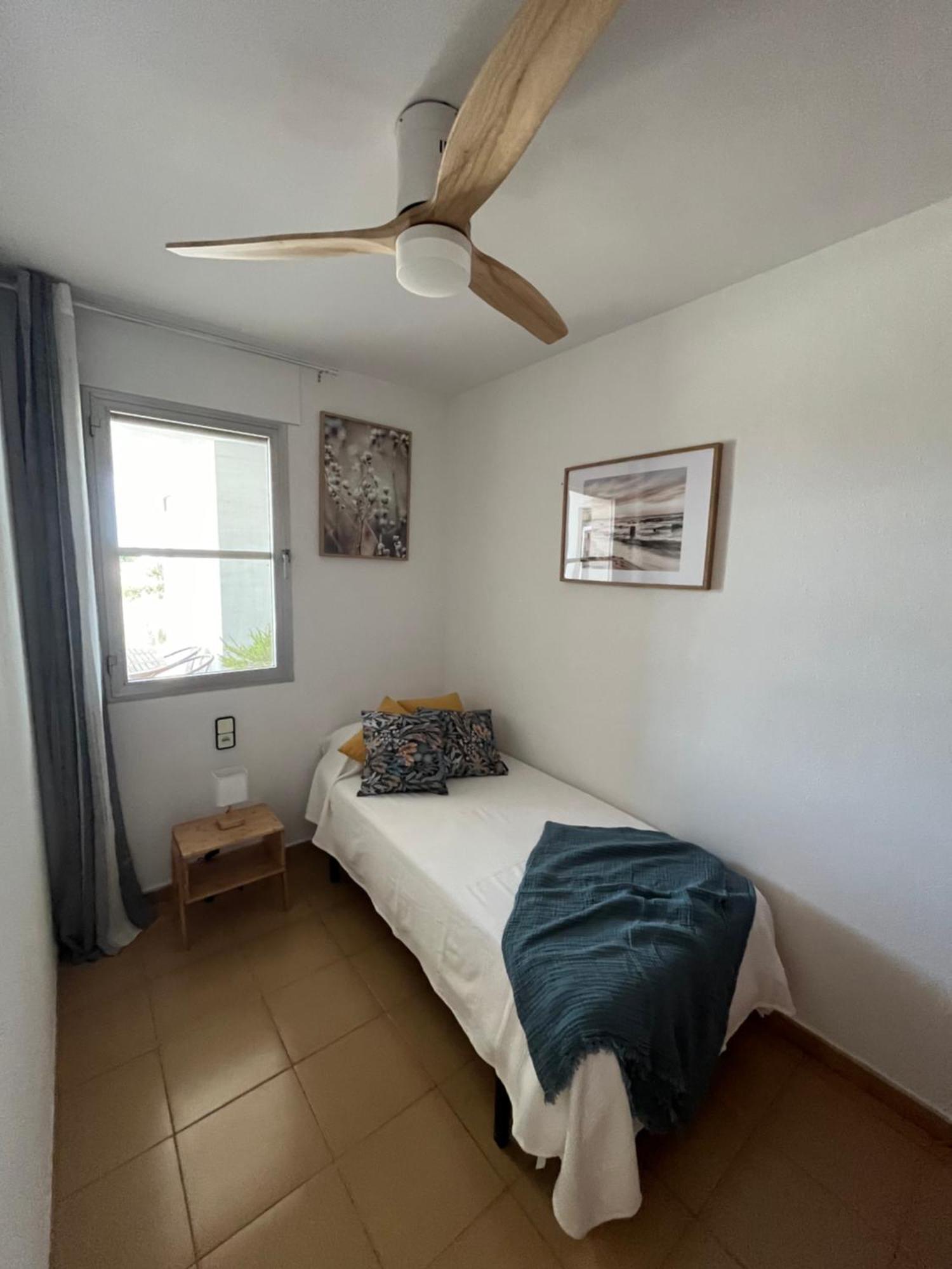 Moderno Apartamento Vacacional Deltebre Ngoại thất bức ảnh