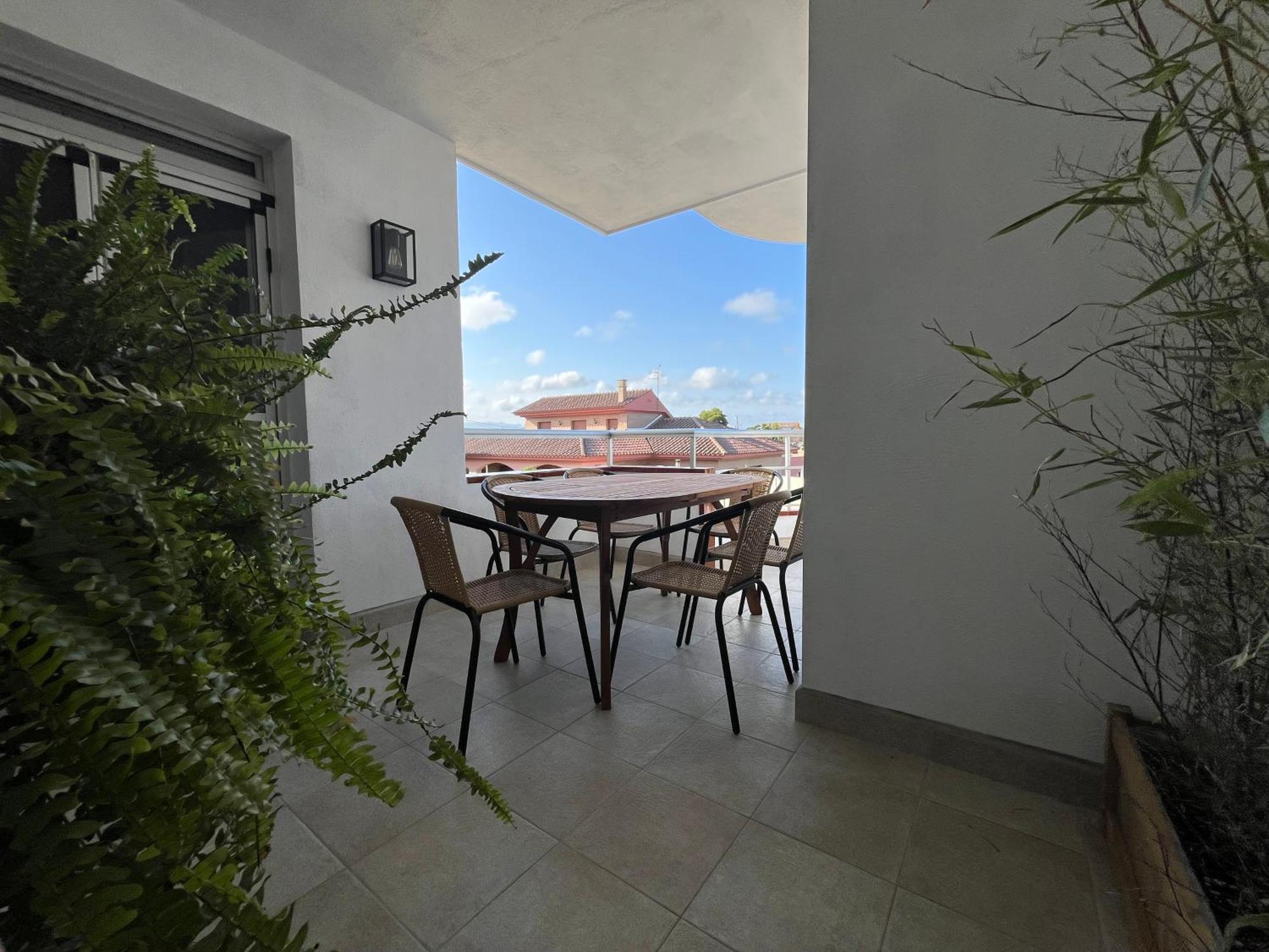 Moderno Apartamento Vacacional Deltebre Ngoại thất bức ảnh