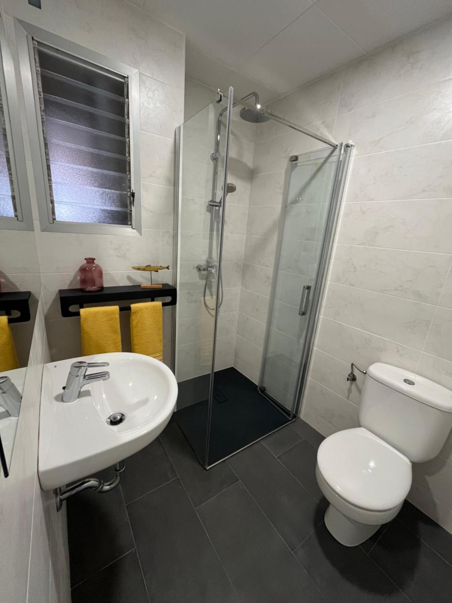 Moderno Apartamento Vacacional Deltebre Ngoại thất bức ảnh